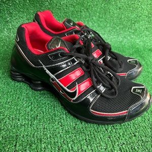 Nike Shox NZ Red Black Patent 318448-002 GS 7Y / Womens Sz 8.5 Pre-Owned